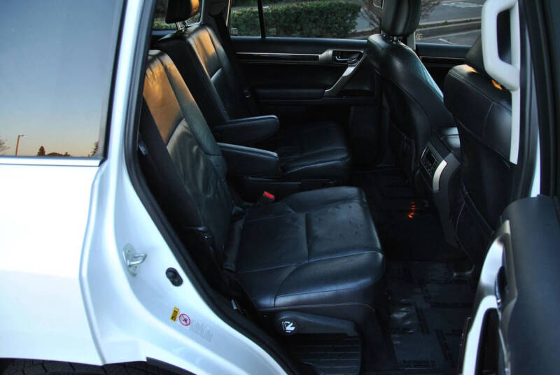 2017 Lexus GX 460