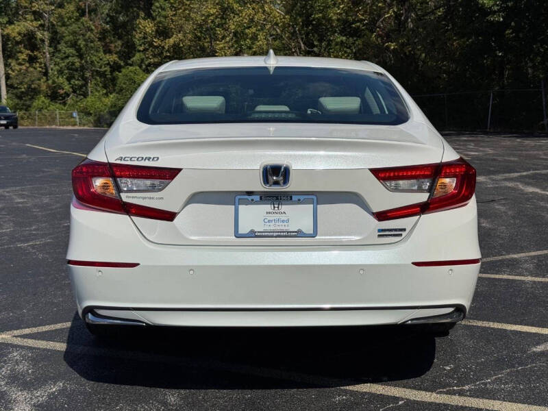 2022 Honda Accord Hybrid Touring