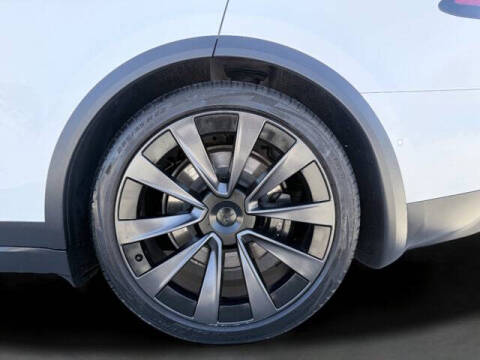 2023 Tesla Model X Standard Range