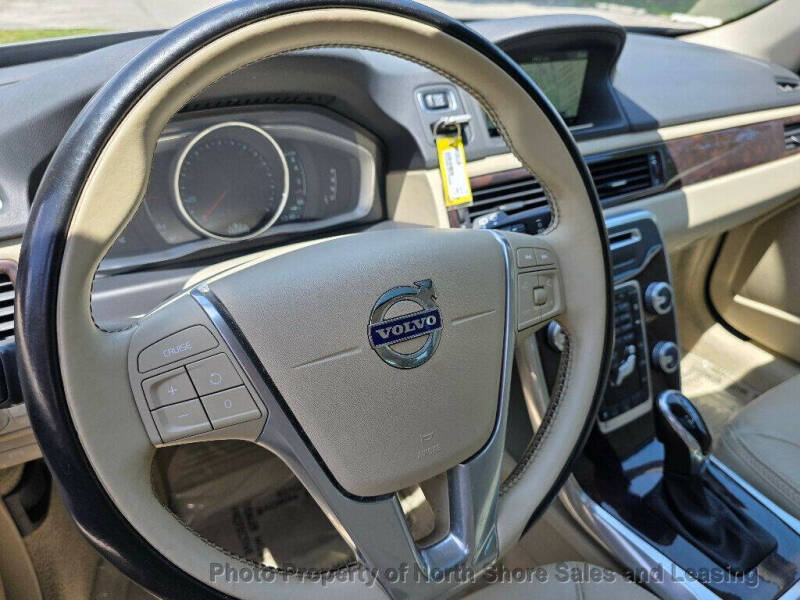 2015 Volvo XC70 T5 Drive-E Premier