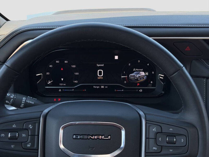 2023 GMC Yukon Denali Ultimate