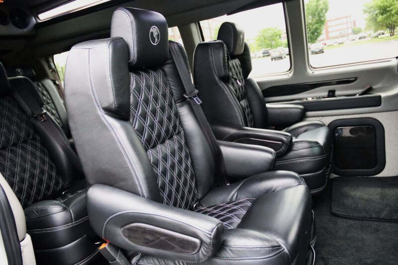 2024 Chevrolet Express 2500
