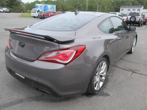 2013 Hyundai Genesis Coupe 3.8 Track