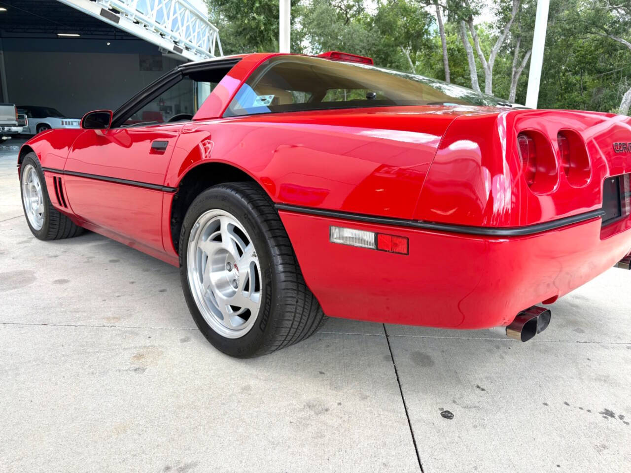 1990 Chevrolet Corvette 16