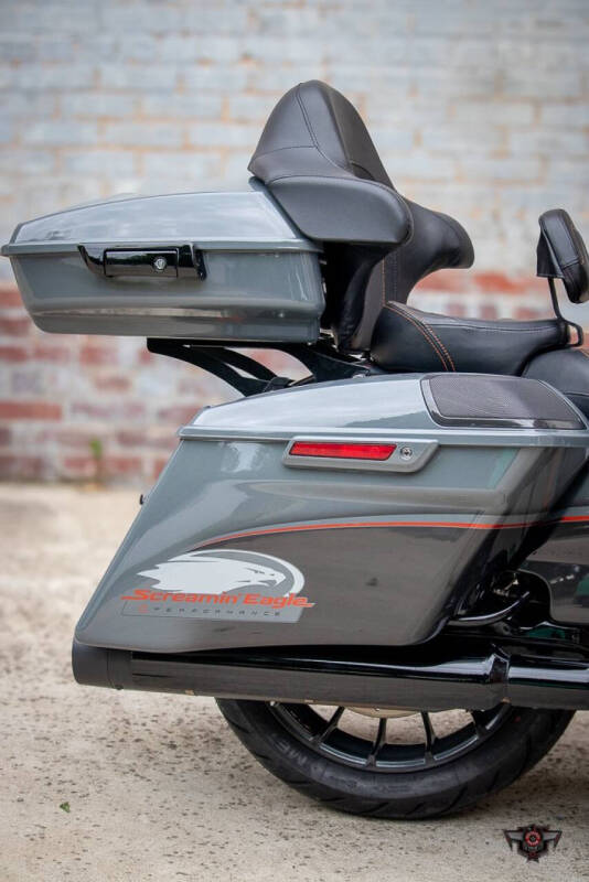 2018 Harley-Davidson CVO ST Glide