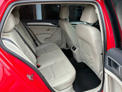 2015 Volkswagen Golf TSI S