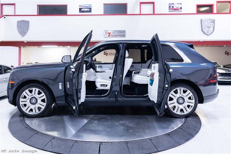 2019 Rolls-Royce Cullinan 30