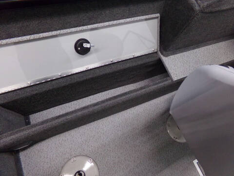 2022 STARWELD BY SMOKERCRAFT 17 FLEX PRO DC