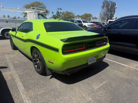 2015 Dodge Challenger R/T Scat Pack