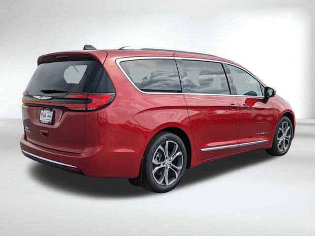 2026 Chrysler Pacifica Pinnacle