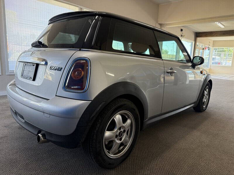 2009 MINI Cooper