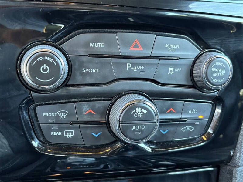 2021 Chrysler 300 S V6