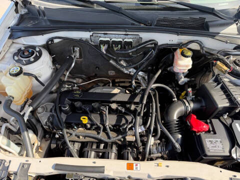 2009 Ford Escape XLS