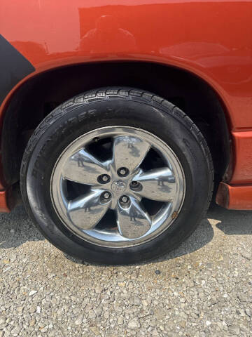 2005 Dodge Ram 1500 SLT