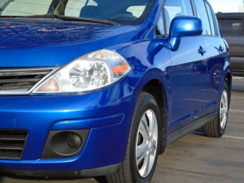 2011 Nissan Versa 1.8 S