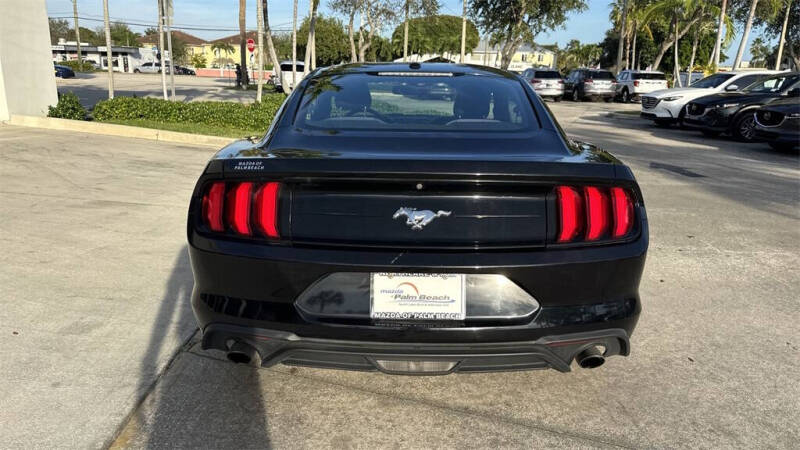 2019 Ford Mustang EcoBoost