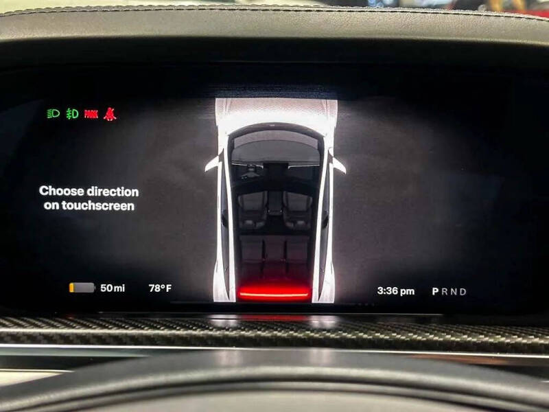 2022 Tesla Model S Plaid