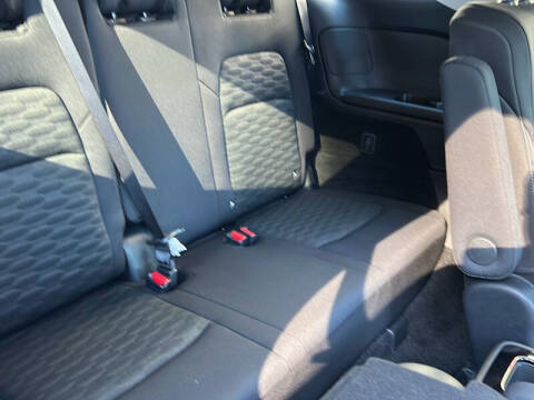 2023 Nissan Pathfinder SV