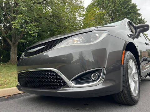 2017 Chrysler Pacifica