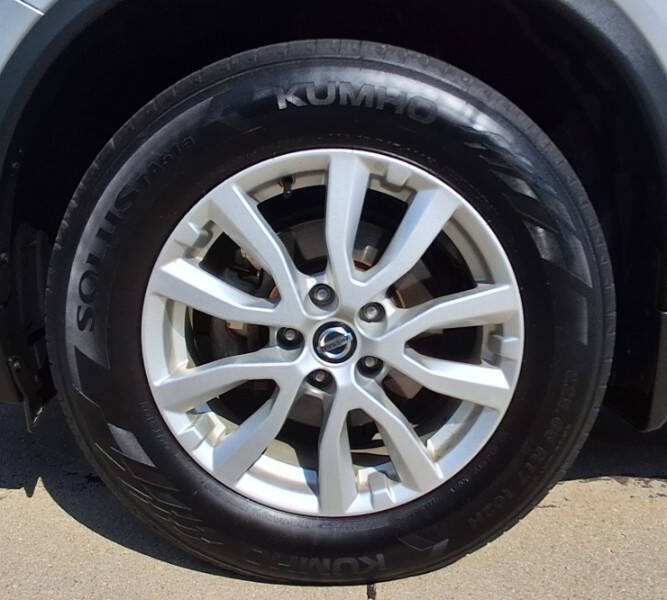 2020 Nissan Rogue SV