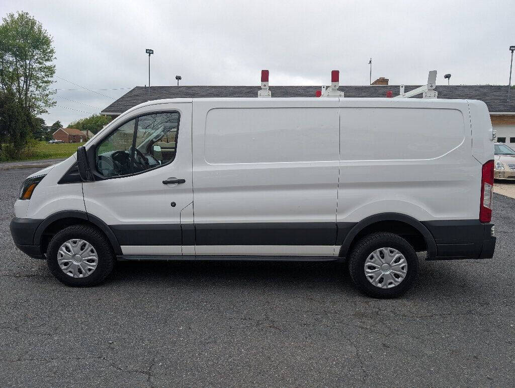 2017 Ford Transit 6