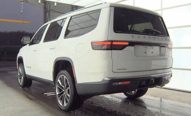 2022 Jeep Wagoneer Series III