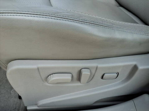 2012 Nissan Rogue SV w/SL Package