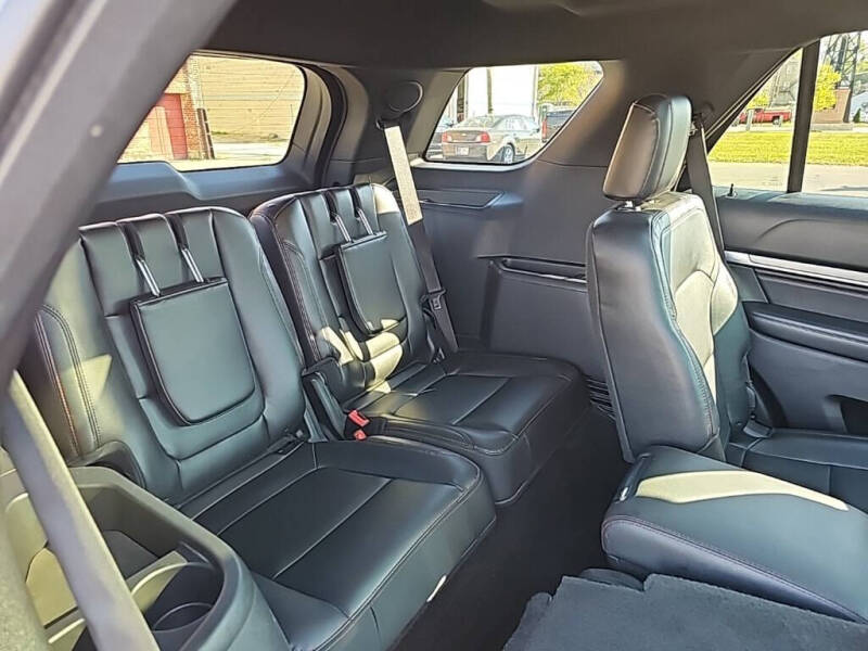 2016 Ford Explorer Sport