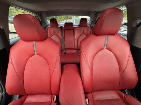 2024 Toyota Camry Hybrid XSE