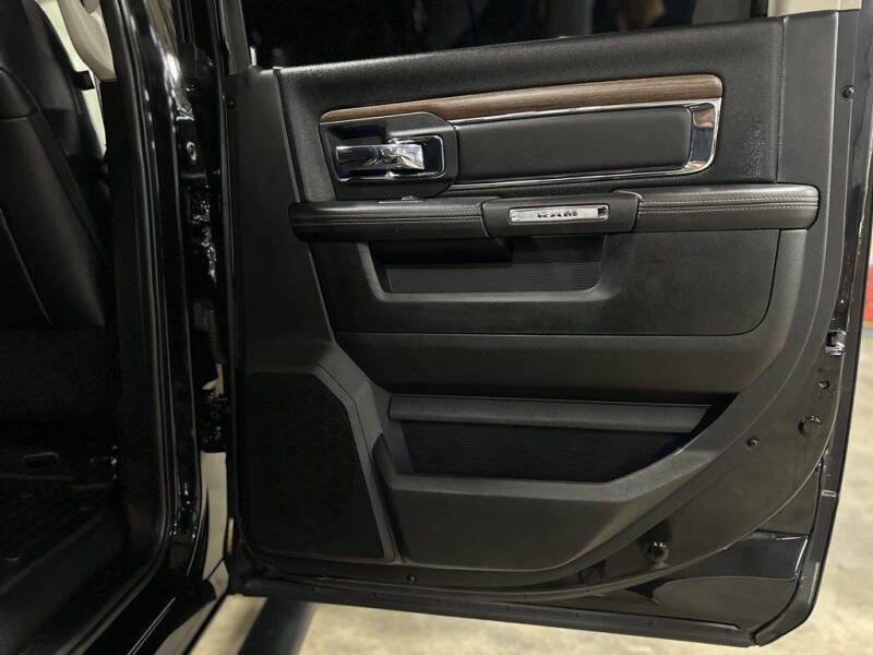 2016 RAM 2500 Laramie