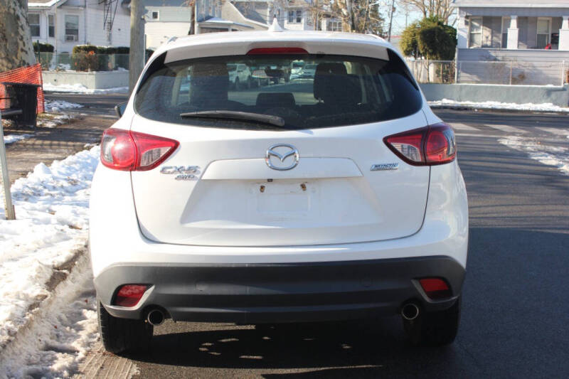 2016 Mazda CX-5 Sport