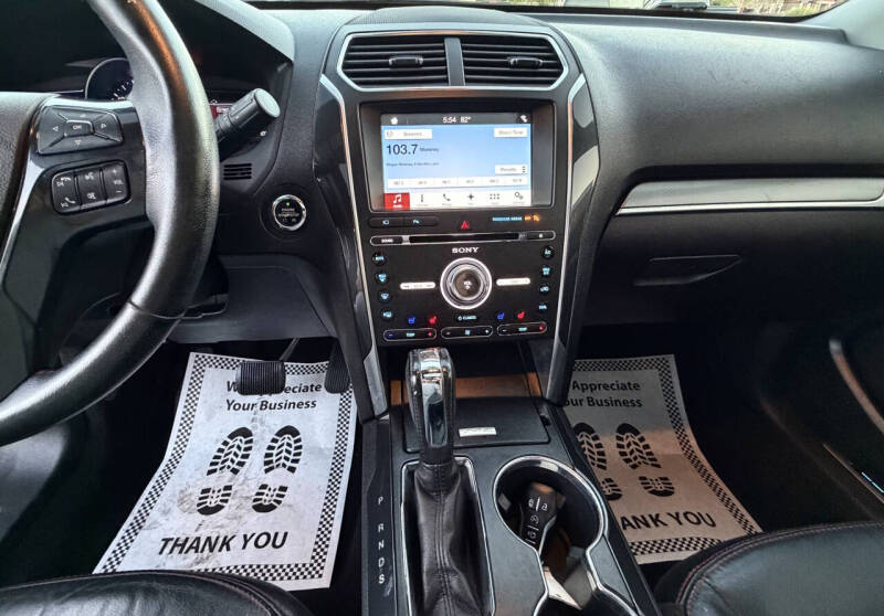 2017 Ford Explorer Sport