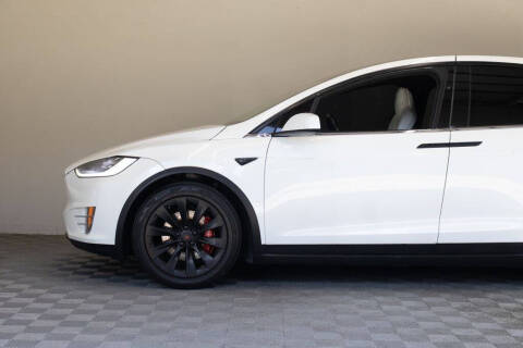 2018 Tesla Model X 75D