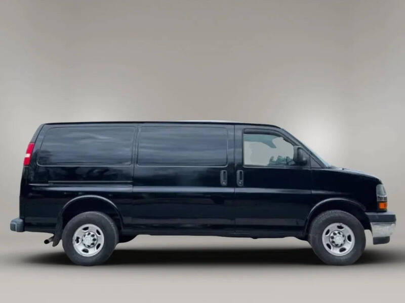 2019 Chevrolet Express 2500