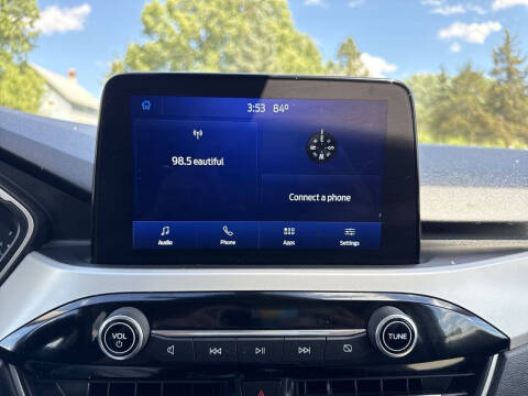 2022 Ford Escape SE