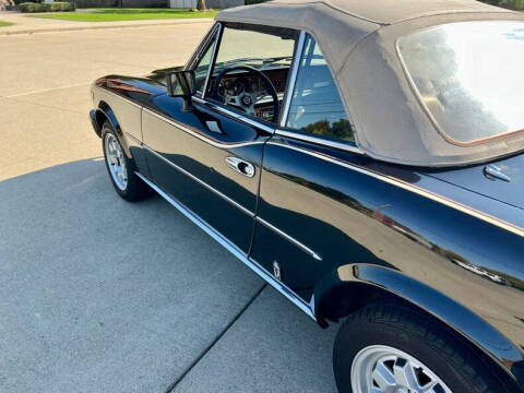 1982 FIAT 2000 Spider