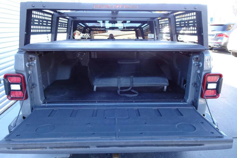 2021 Jeep Gladiator Mojave