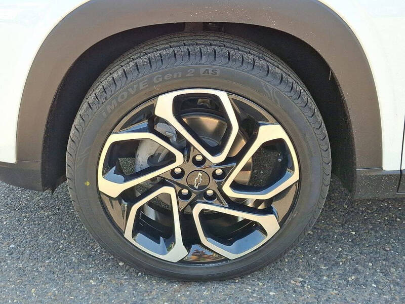 2024 Chevrolet Trax RS