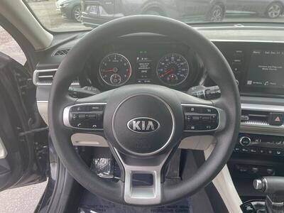 2021 Kia K5 LXS photo 21