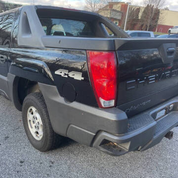 2005 Chevrolet Avalanche 1500 LS