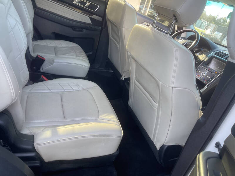 2016 Ford Explorer Platinum