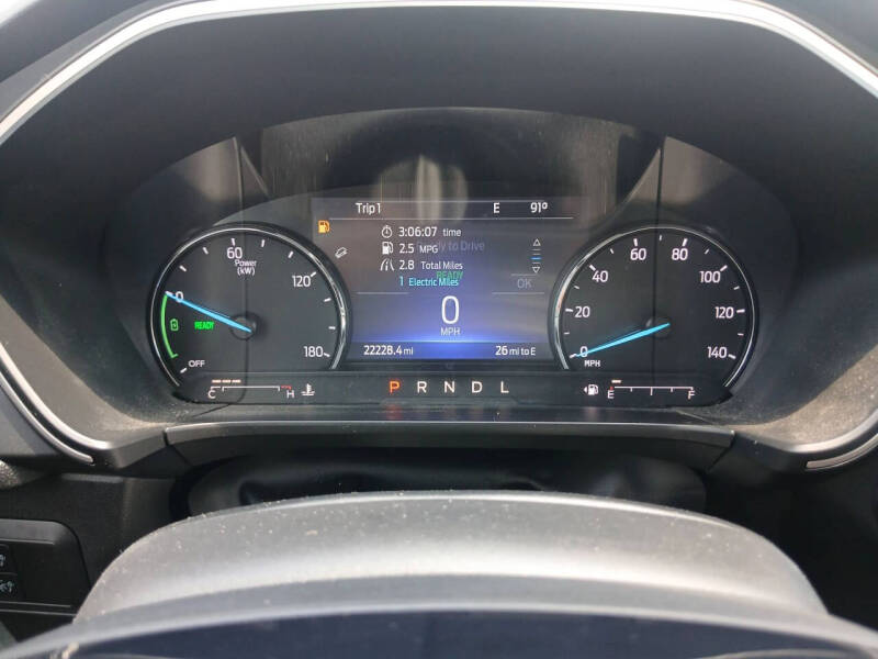 2022 Ford Escape Hybrid SEL