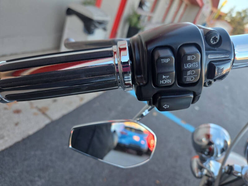 2012 Harley-Davidson Softail Deluxe