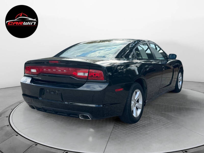 2013 Dodge Charger SE