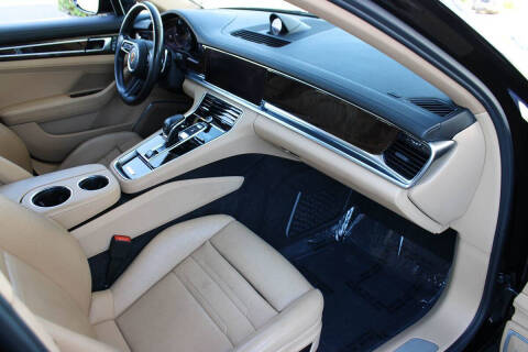 2021 Porsche Panamera