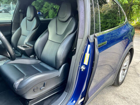 2018 Tesla Model X 75D