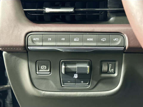 2021 Cadillac Escalade Sport Platinum