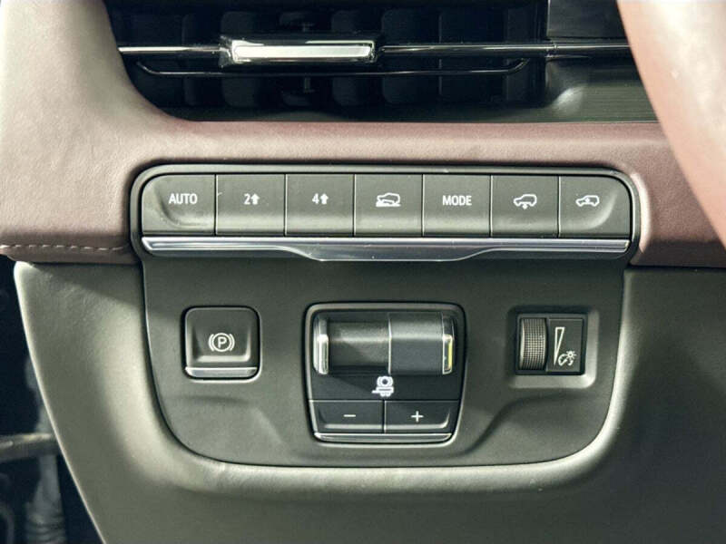 2021 Cadillac Escalade Sport Platinum