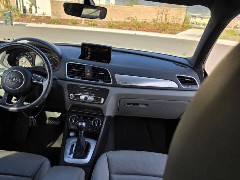 2016 Audi Q3 2.0T quattro Premium Plus