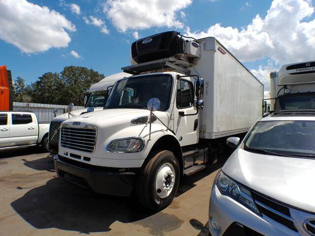 2017 Freightliner M2 106
